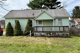 1304 Lake Shore Blvd, Akron, OH 44301 - Photo 1