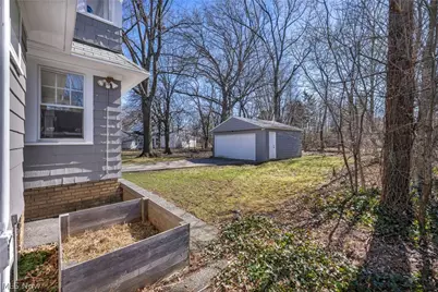 1521 Parkhill Road, Cleveland Heights, OH 44121 - Photo 42