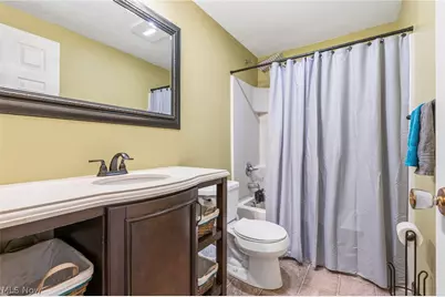 2465 Meadowside Street NW, Massillon, OH 44647 - Photo 16