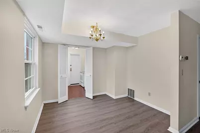 19436 Van Aken Boulevard #307, Huber Heights, OH 44122 - Photo 8