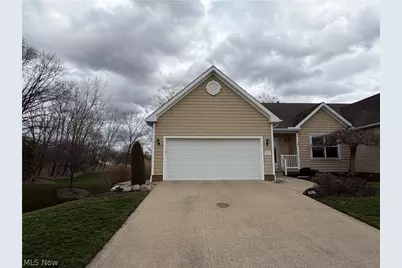 957 Edgewater Circle, Kent, OH 44240 - Photo 2