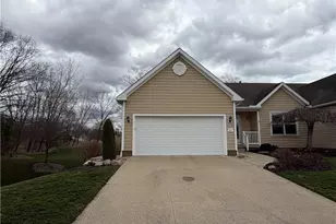 957 Edgewater Cir, Kent, OH 44240 - Photo 2