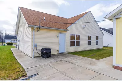 3786 Choice Court, Youngstown, OH 44505 - Photo 22