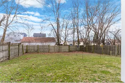 611 Sherwood Avenue, Youngstown, OH 44511 - Photo 24
