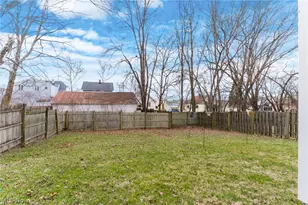 611 Sherwood Ave, Youngstown, OH 44511 - Photo 24