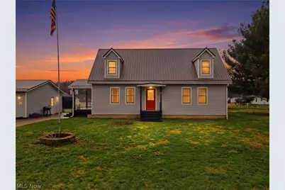 512 North Street, Duncan Falls, OH 43734 - Photo 4