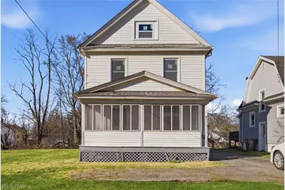 2016 Pointview Avenue, Youngstown, OH 44502 - Photo 1