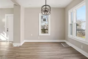 2016 Pointview Ave, Youngstown, OH 44502 - Photo 14