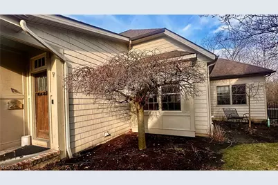 9 River Side Drive, Rocky River, OH 44116 - Photo 2