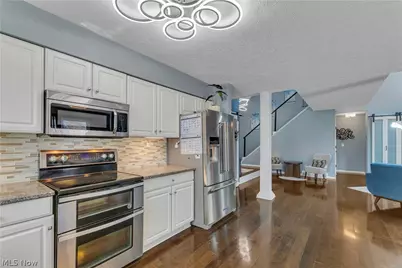 5265 Lisa Way, North Ridgeville, OH 44039 - Photo 10