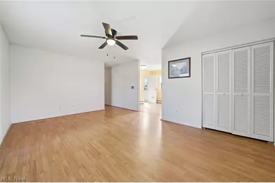 1082 Hazel Street, Akron, OH 44305 - Photo 8