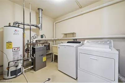 1082 Hazel Street, Akron, OH 44305 - Photo 20