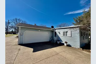 12351 Garnell Street NW, Massillon, OH 44647 - Photo 4