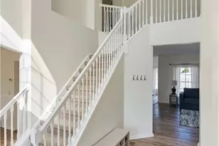 5879 Northampton Dr, Medina, OH 44256 - Photo 2