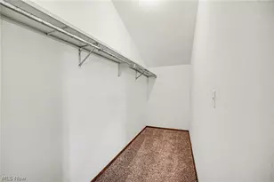 7090 Bristlewood Dr, Concord Twp, OH 44077 - Photo 12