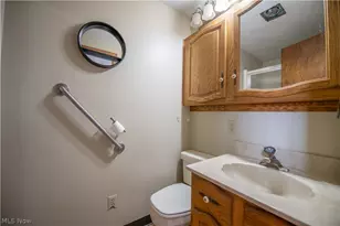 33 S Lincoln Ave, Alliance, OH 44601 - Photo 22