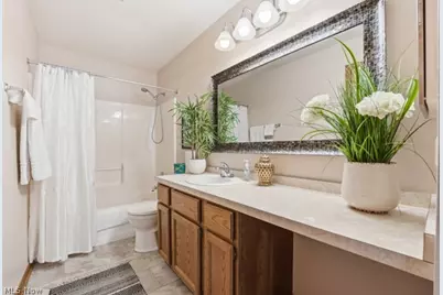 1163 Red Tail Hawk Court #1, Boardman, OH 44512 - Photo 18