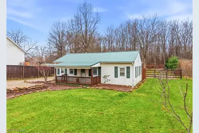 121 Meadowridge Road, Mogadore, OH 44260 - Photo 4