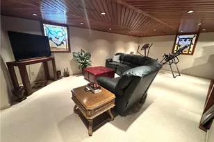 1151 Surrey Point Dr, Warren, OH 44484 - Photo 16