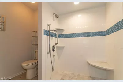 1151 Surrey Point Drive, Warren, OH 44484 - Photo 14