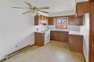 380 N Ridge Road W, Lorain, OH 44053 - Photo 8