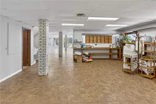 380 N Ridge Road W, Lorain, OH 44053 - Photo 40