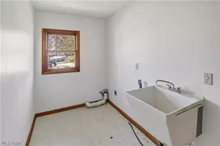 380 N Ridge Road W, Lorain, OH 44053 - Photo 24