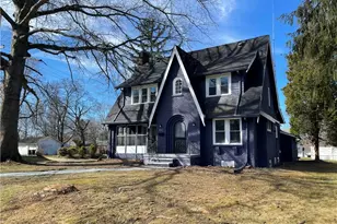 802 Orlando Ave, Akron, OH 44320 - Photo 1