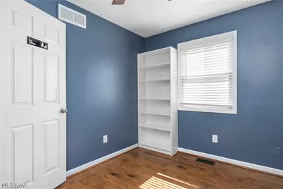 5943 Eastview Avenue, North Ridgeville, OH 44039 - Photo 22