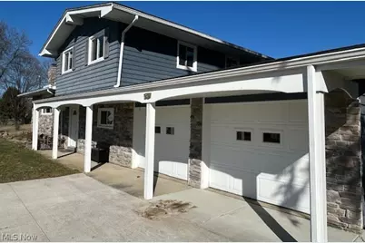 2969 Premae Drive, Green, OH 44312 - Photo 2