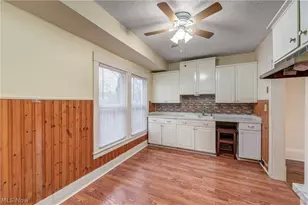 37948 Barnes Ct, Willoughby, OH 44094 - Photo 6