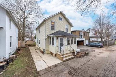 37948 Barnes Court, Willoughby, OH 44094 - Photo 2