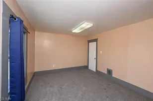 868 N Main St, Akron, OH 44310 - Photo 18