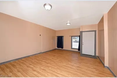 868 N Main Street, Akron, OH 44310 - Photo 10