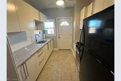 3074 W 25th Street #5, Loveland, OH 44113 - Photo 4