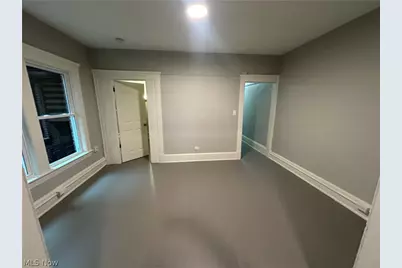 3074 W 25th Street #5, Loveland, OH 44113 - Photo 8