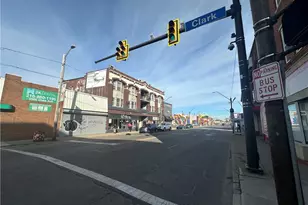 3074 W 25th St, Loveland, OH 44113 - Photo 2