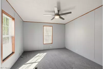 6805 Henderson Road, Ravenna, OH 44266 - Photo 20