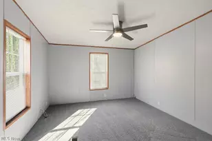 6805 Henderson Rd, Ravenna, OH 44266 - Photo 20