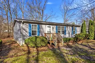 6805 Henderson Rd, Ravenna, OH 44266 - Photo 2