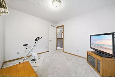 8294 Turquoise Avenue NE, Canton, OH 44721 - Photo 28