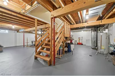 8294 Turquoise Avenue NE, Canton, OH 44721 - Photo 34