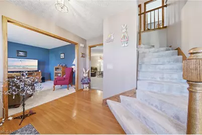 8294 Turquoise Avenue NE, Canton, OH 44721 - Photo 4