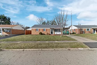 2317 40th Street NE, Canton, OH 44705 - Photo 2