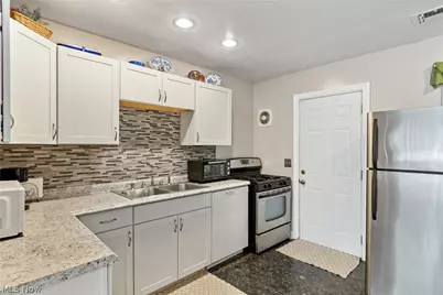 2317 40th Street NE, Canton, OH 44705 - Photo 10