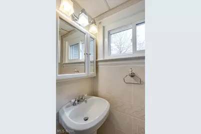 3345 Berkeley Road, Cleveland Heights, OH 44118 - Photo 6