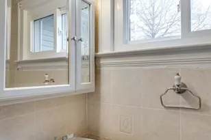 3345 Berkeley Rd, Cleveland Heights, OH 44118 - Photo 6