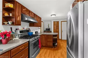 7441 Hubbard Bedford Rd, Hubbard, OH 44425 - Photo 4