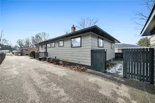 1171 Jason Ave, Akron, OH 44314 - Photo 42