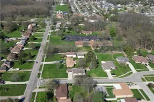 333 E Ridgewood Dr, Green Hills, OH 44131 - Photo 32